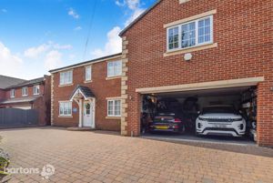 Photo 35- click for photo gallery